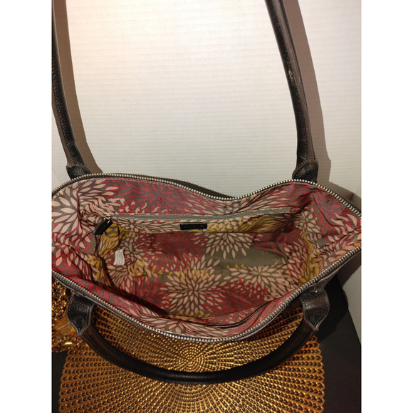 Lodis Sierra Leather Tote - Picture 10 of 12